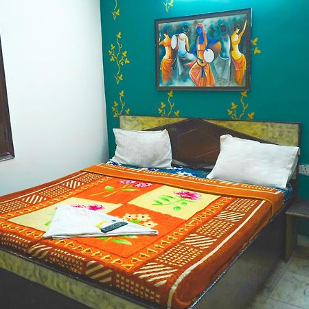 Hotel Bliss Bourn - Lajpat Nagar New Delhi Eksteriør bilde