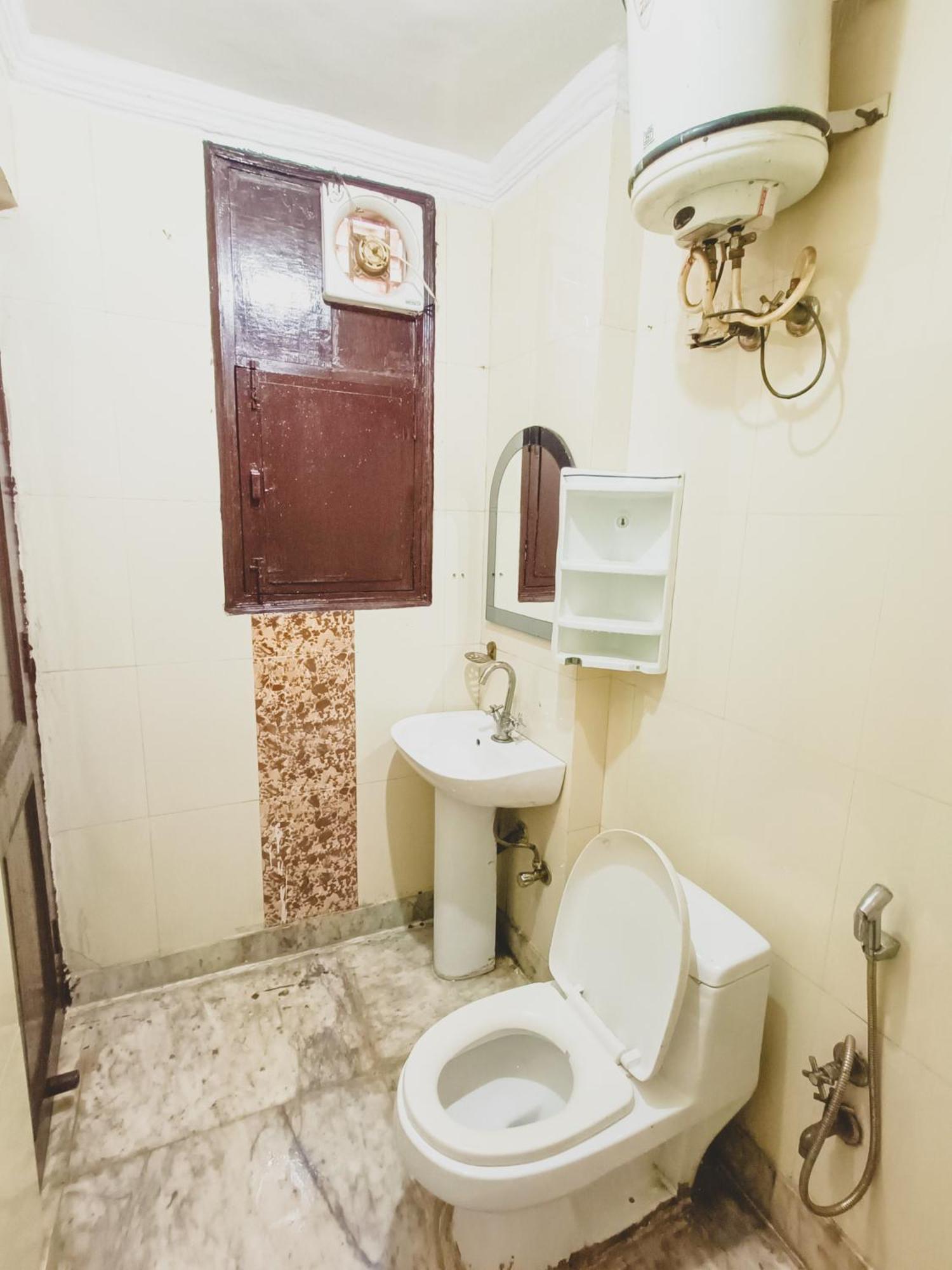 Hotel Bliss Bourn - Lajpat Nagar New Delhi Eksteriør bilde